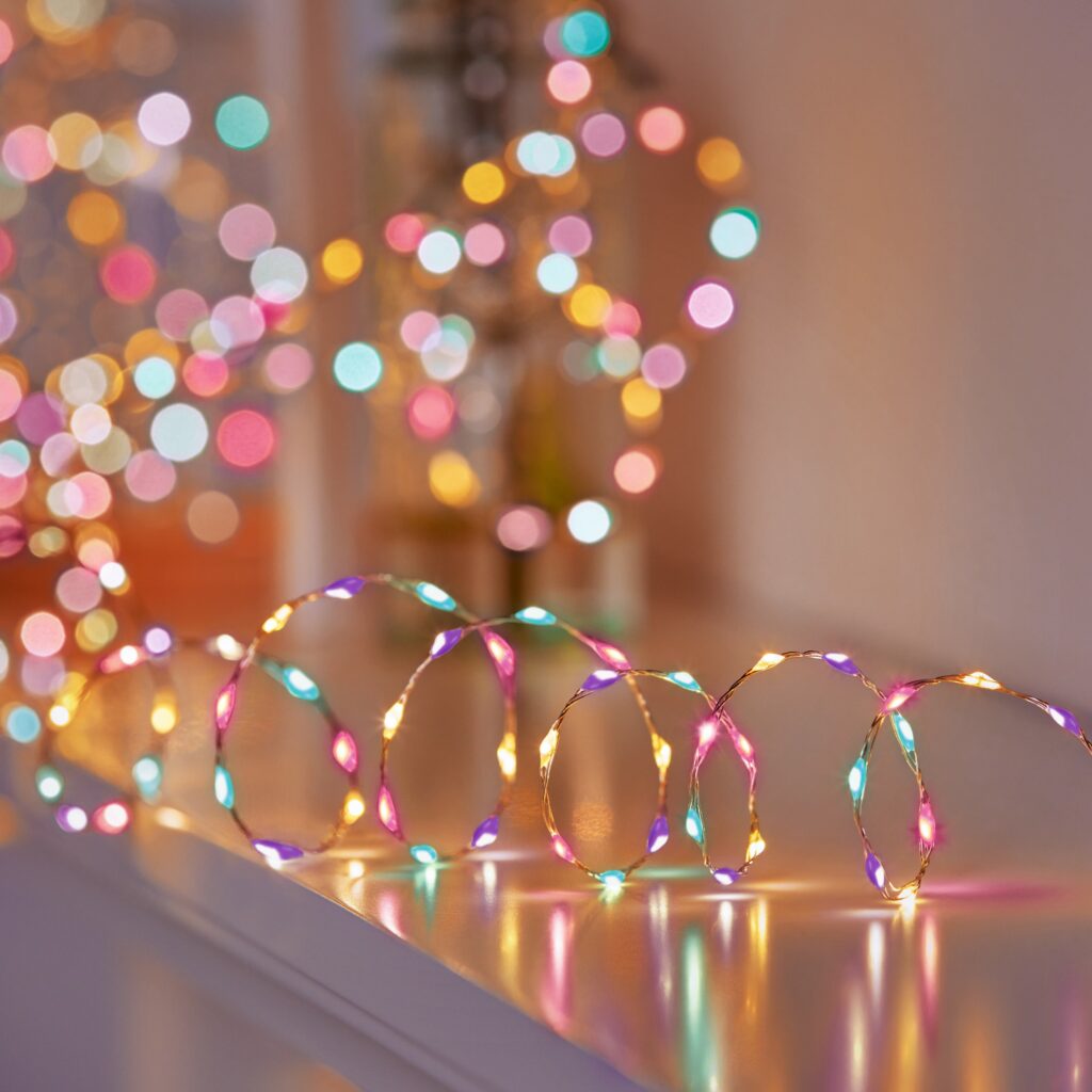 Microbrights 600 LED Compact Rainbow Christmas Lights 9.6m 5052998057912